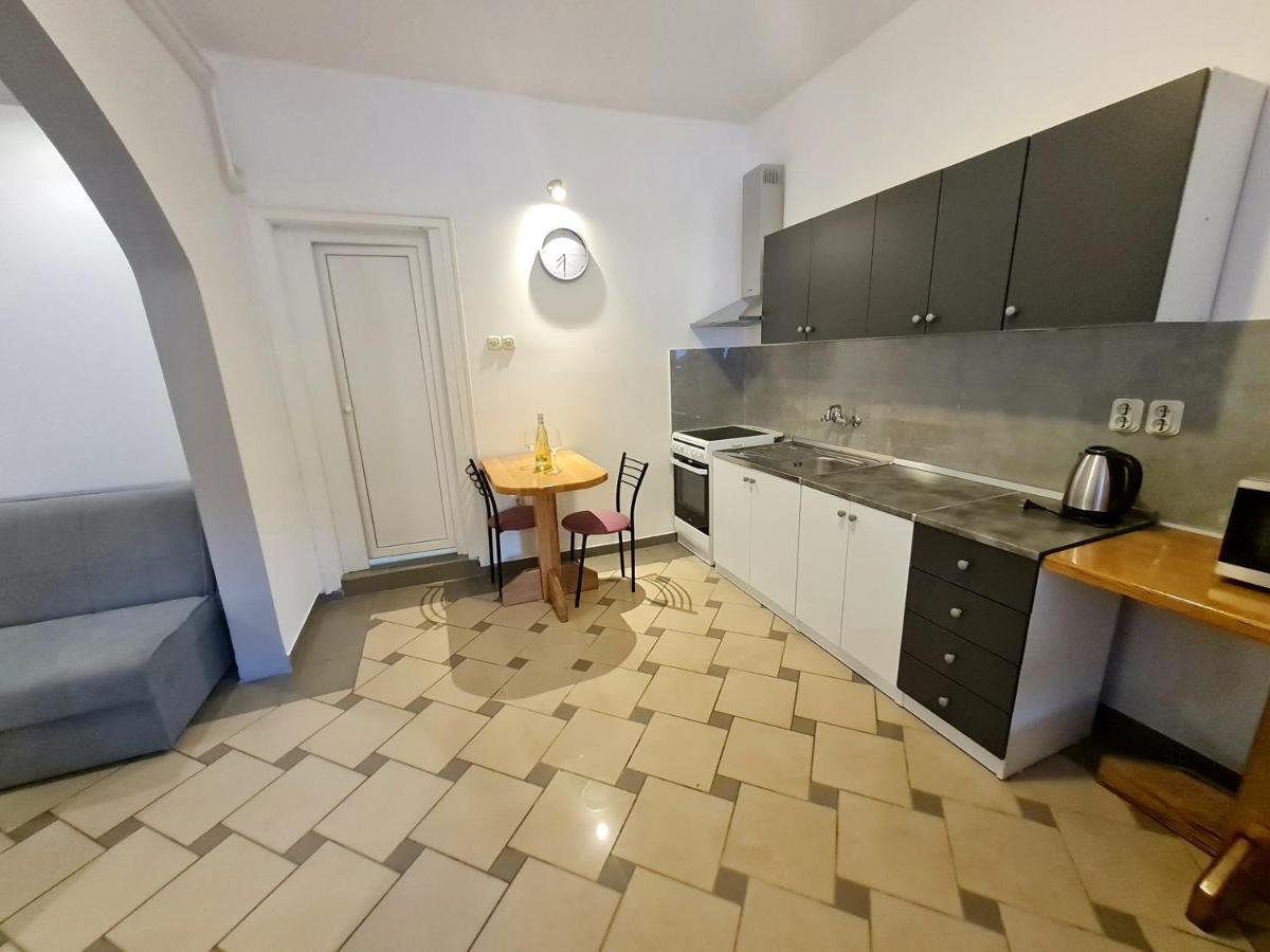 Studio Apartman Grguric Karlovac Exteriör bild