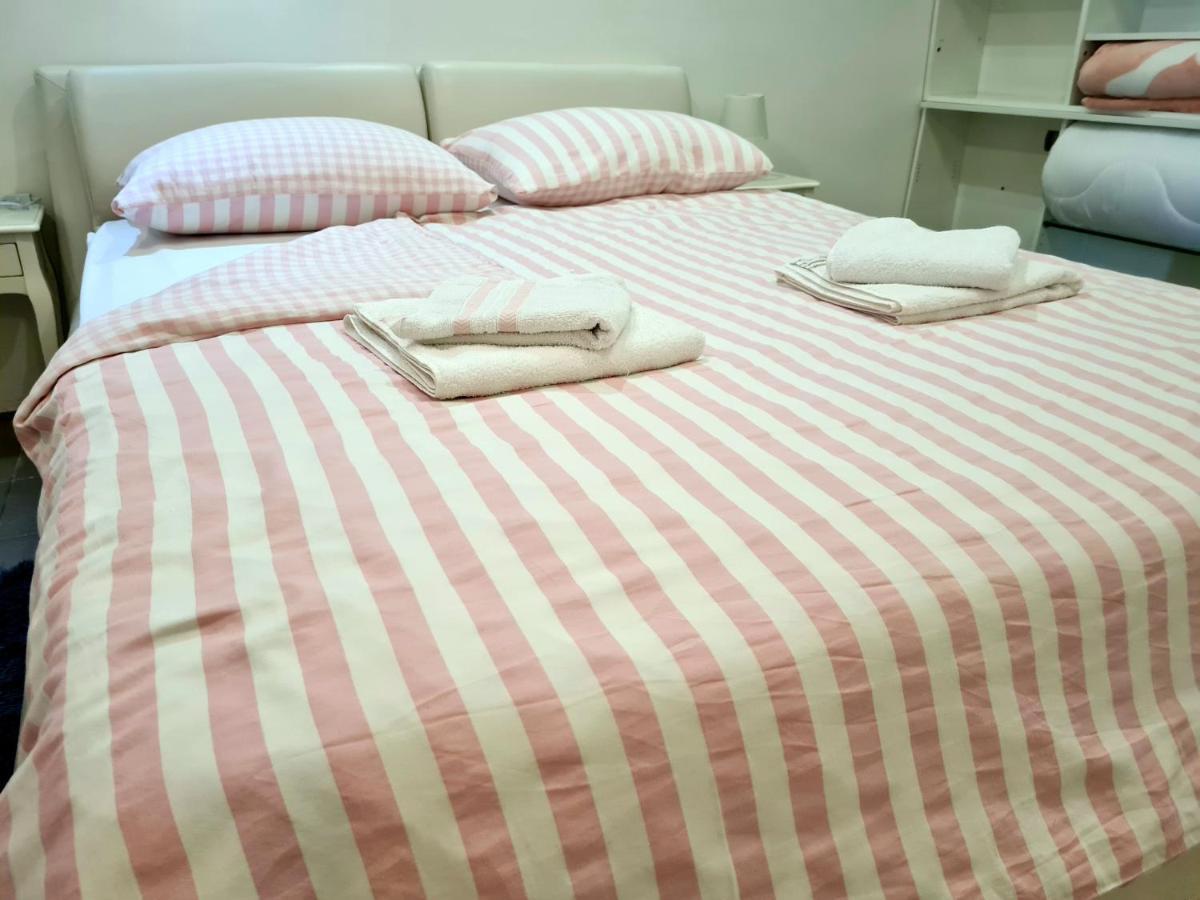 Studio Apartman Grguric Karlovac Exteriör bild