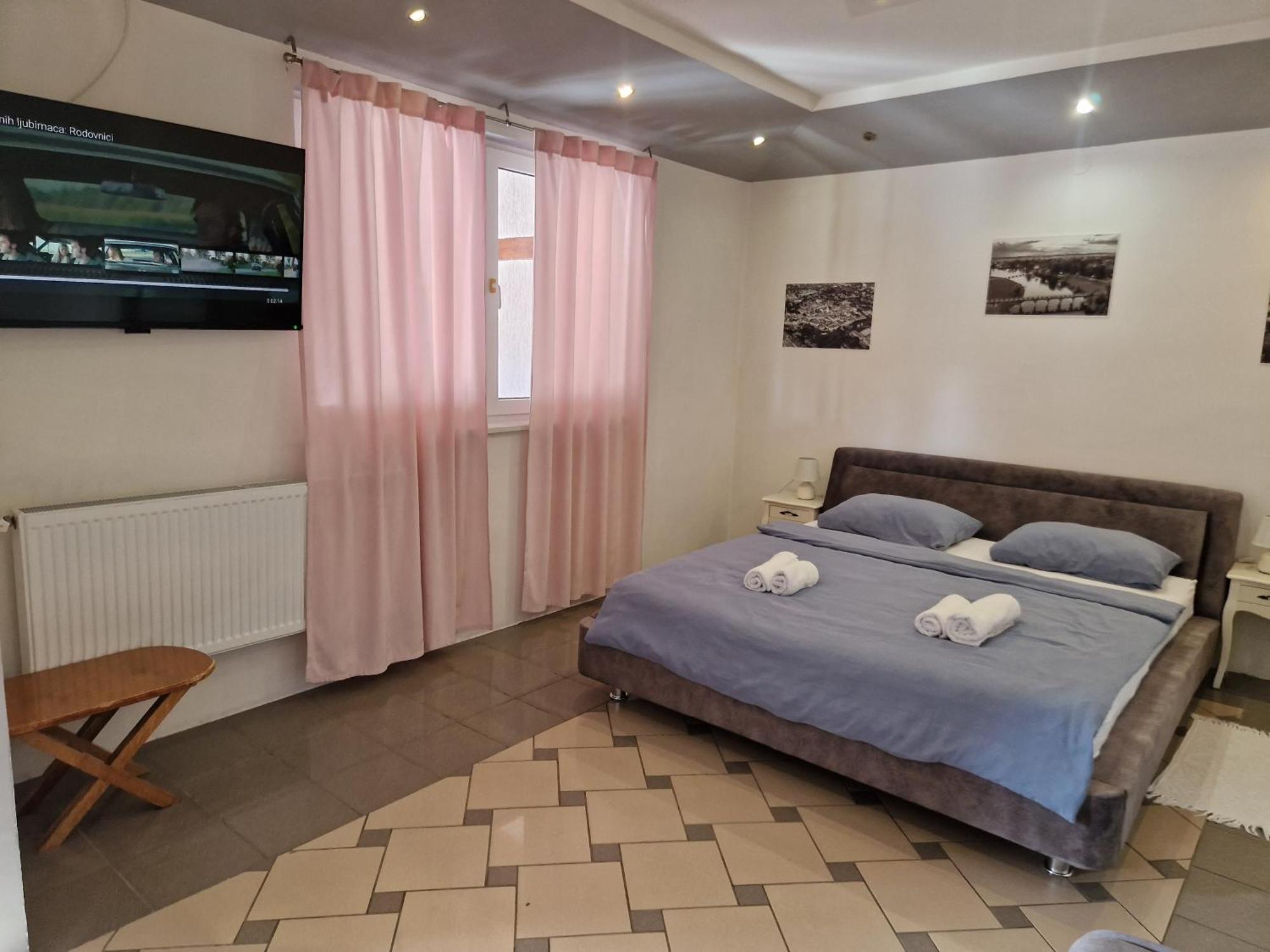 Studio Apartman Grguric Karlovac Exteriör bild